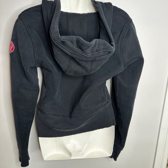 Lululemon Pullover Hoodie in Black - Picture 10 of 13